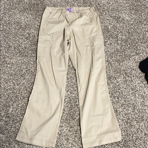 Scrub Bottom - Picture 4 of 5